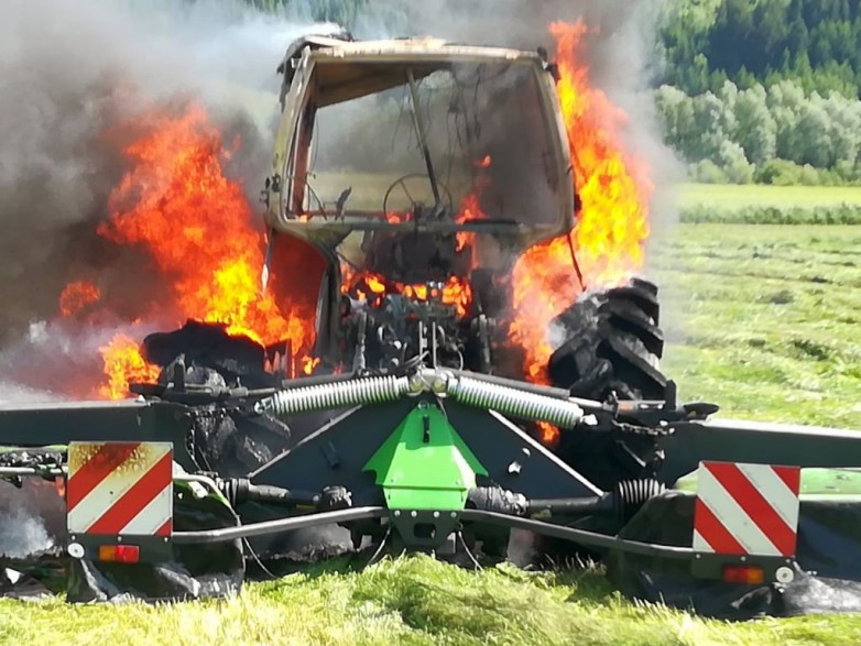 Traktorbrand in St. Lorenzen am 07.06.2020